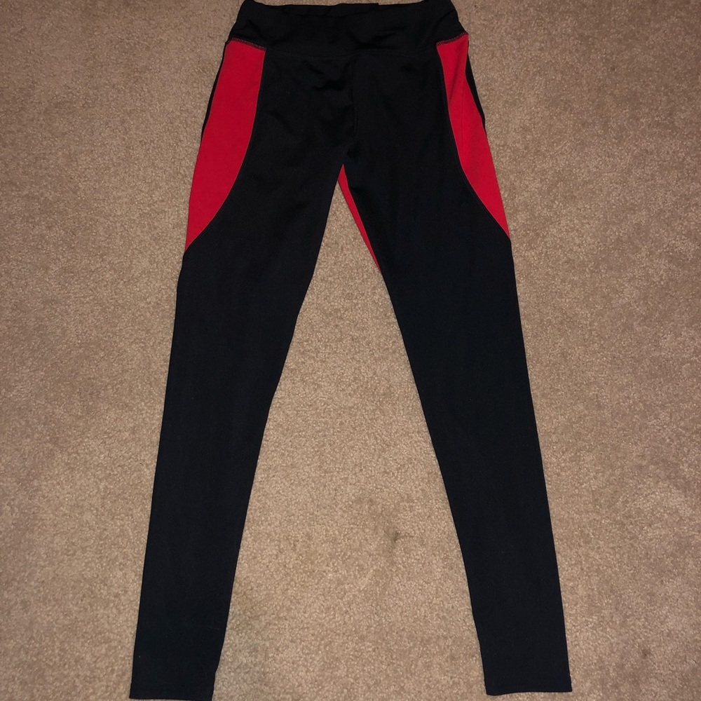 Women’s leggings, size M, NWOT